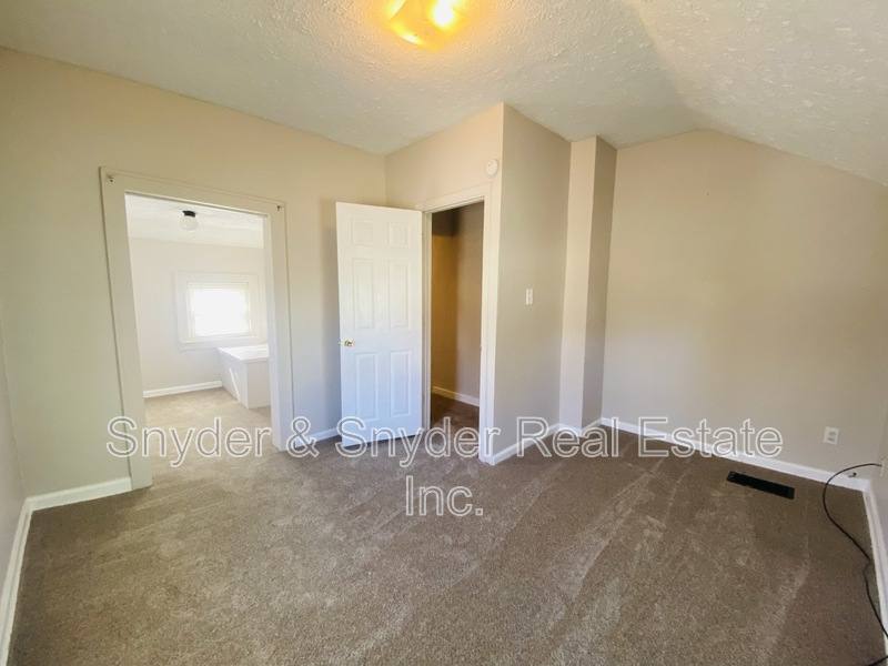 House for rent at 748 Merton Ave, Akron, OH 44306