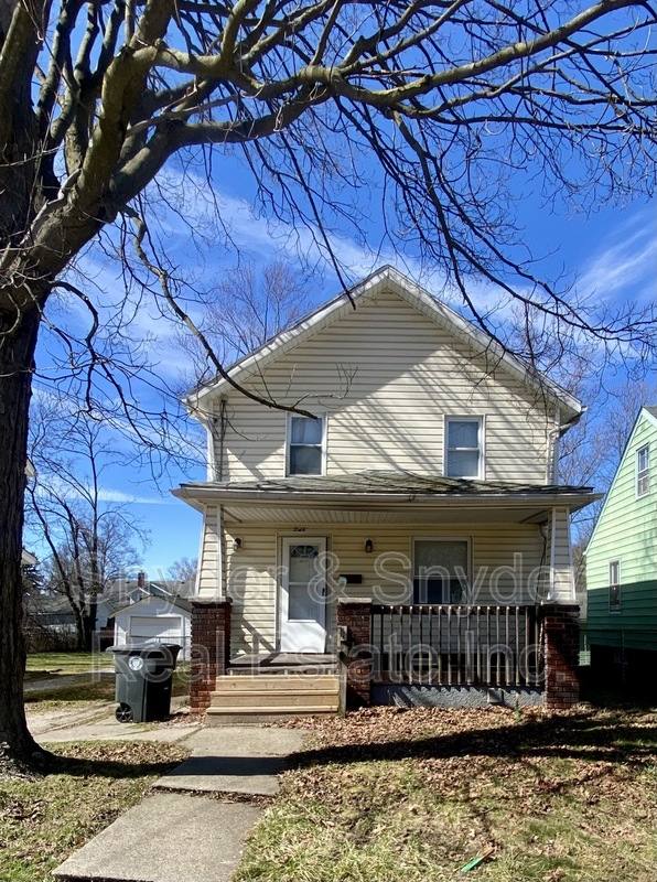 House for rent at 748 Merton Ave, Akron, OH 44306