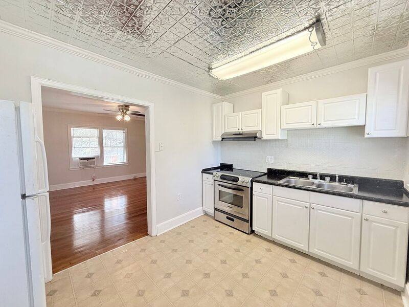 Apartment for rent at 1720 E La Rua St #A Gle-Clo, Pensacola, FL 32501