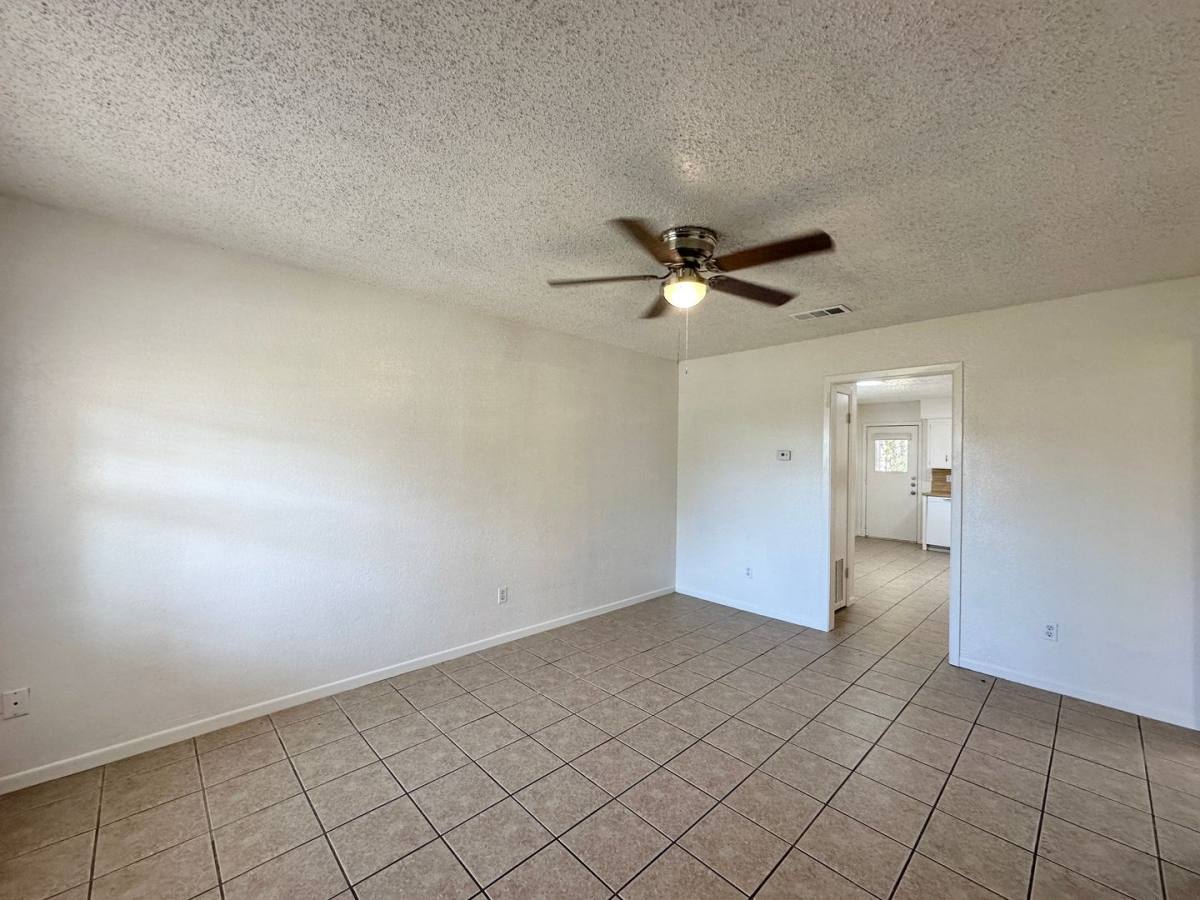 Townhouse for rent at 219 E Beeline Dr, Harker Heights, TX 76548