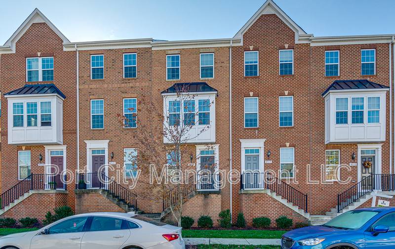 Townhouse for rent at 4519 Foster Ave, Baltimore, MD 21224