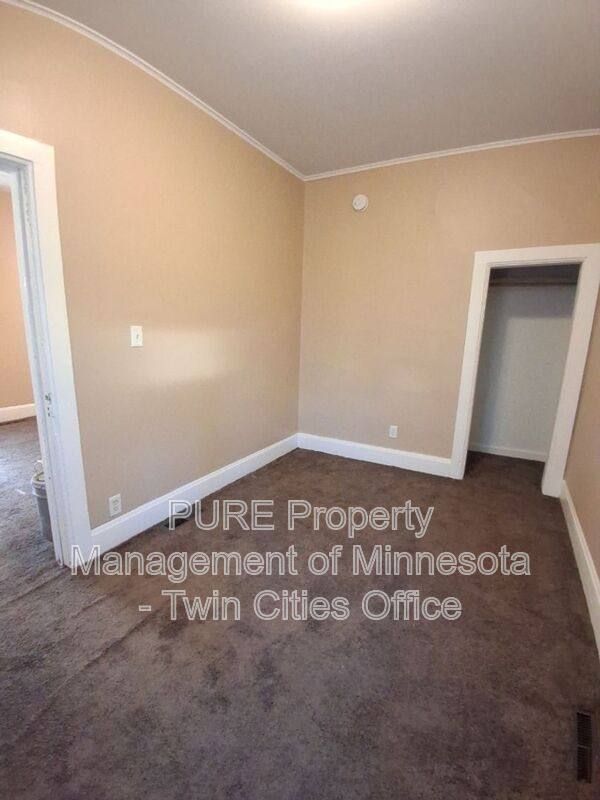 Apartment for rent at 987 Churchill St #1, Saint Paul, MN 55103