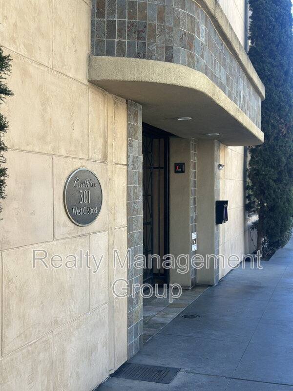 Condo for rent at 301 W G St #307, San Diego, CA 92101