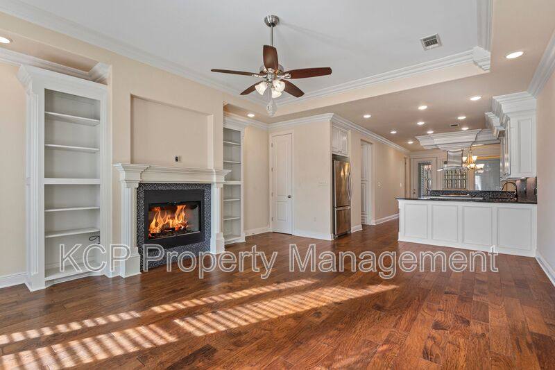 Condo for rent at 17 Jeffrey Way, Fort Smith, AR 72903