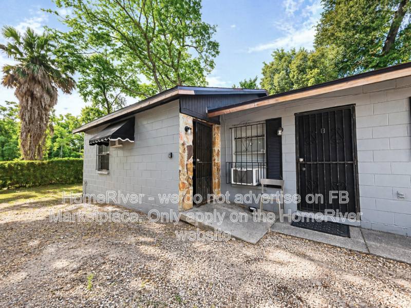 Apartment for rent at 3405 N 34th St #C, Tampa, FL 33605