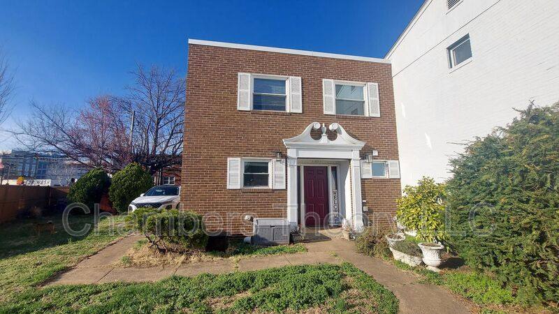 House for rent at 1021 First St, Alexandria, VA 22314