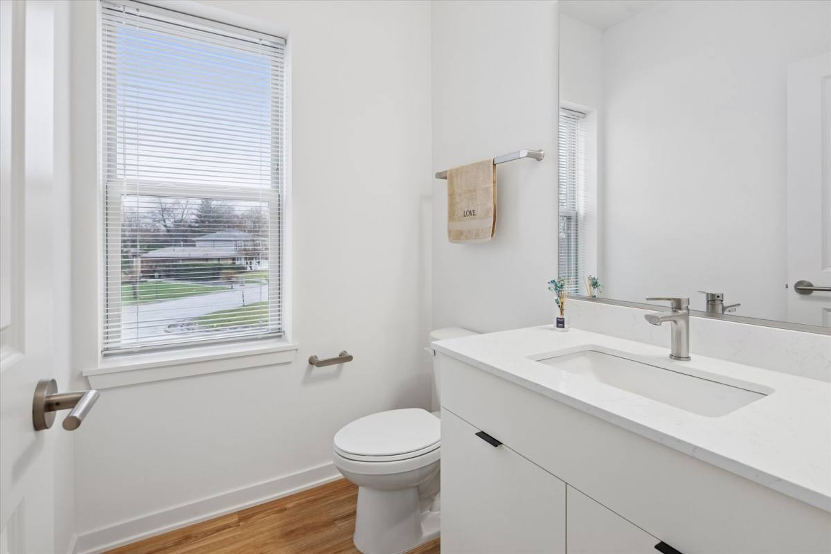 Townhouse for rent at 15544 Kilpatrick Ave, Oak Forest, IL 60452
