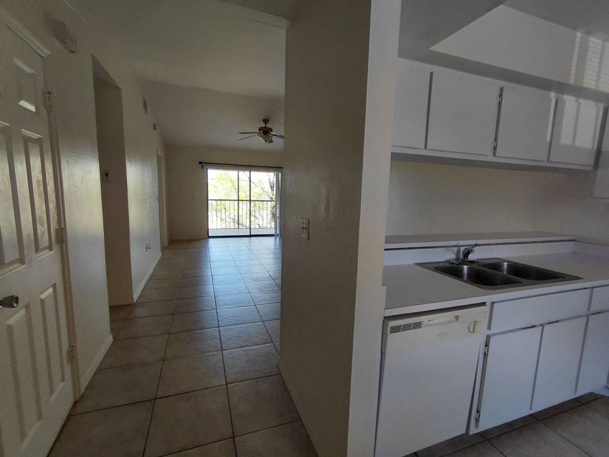 Apartment for rent at 4920 Chiquita Blvd S, Cape Coral, FL 33914
