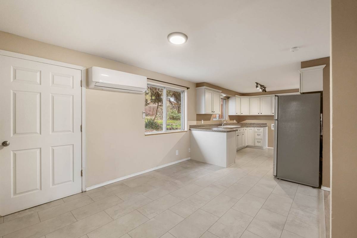 House for rent at 321 27th St NW, East Wenatchee, WA 98802