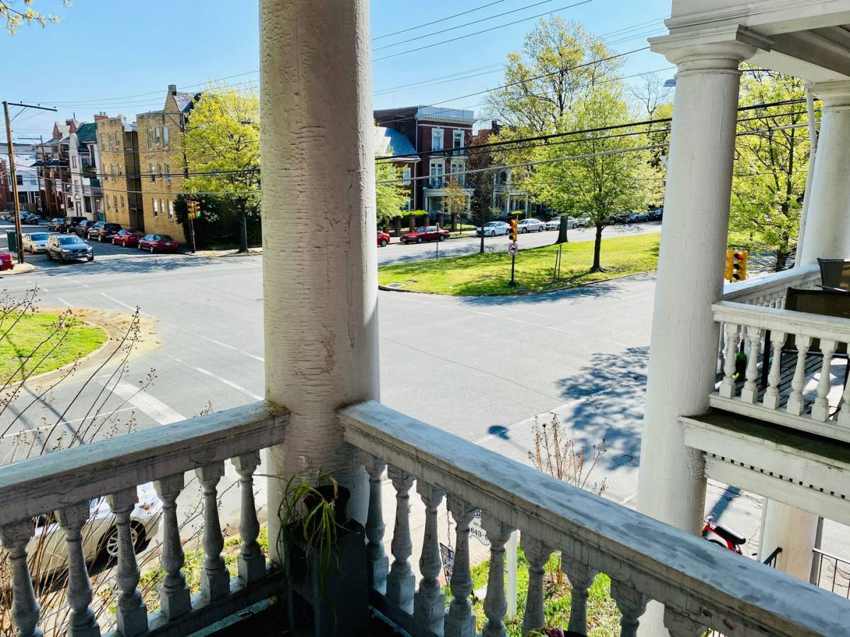 Apartment for rent at 3001 Monument Ave, Richmond, VA 23221