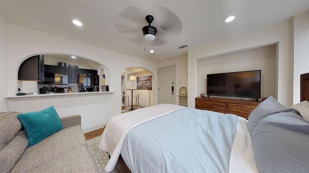 Apartment for rent at 5506 Miller Ave #201, Dallas, TX 75206