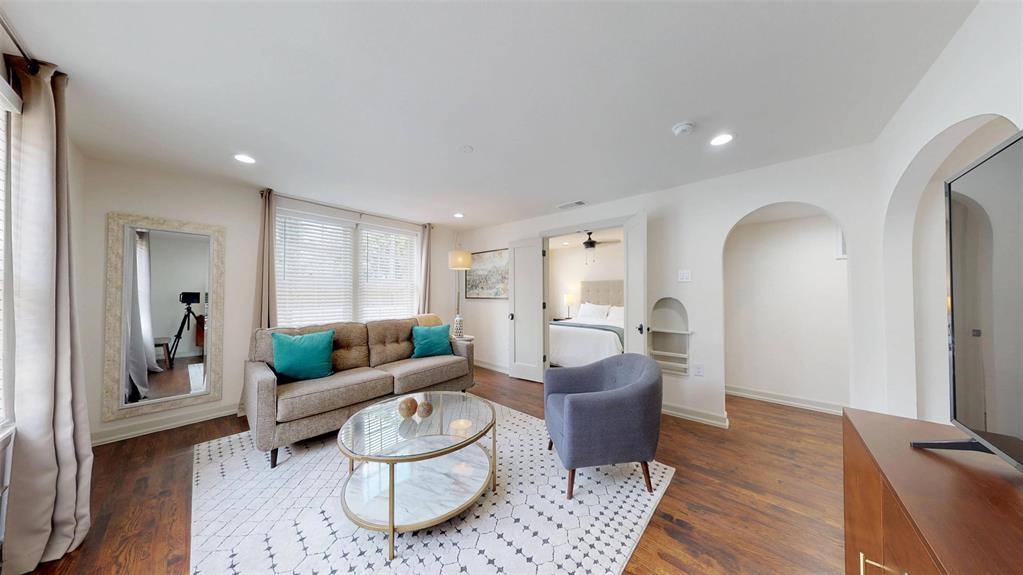 Apartment for rent at 5506 Miller Ave #201, Dallas, TX 75206