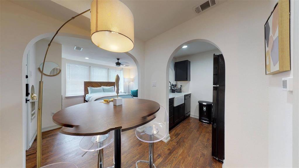 Apartment for rent at 5506 Miller Ave #201, Dallas, TX 75206