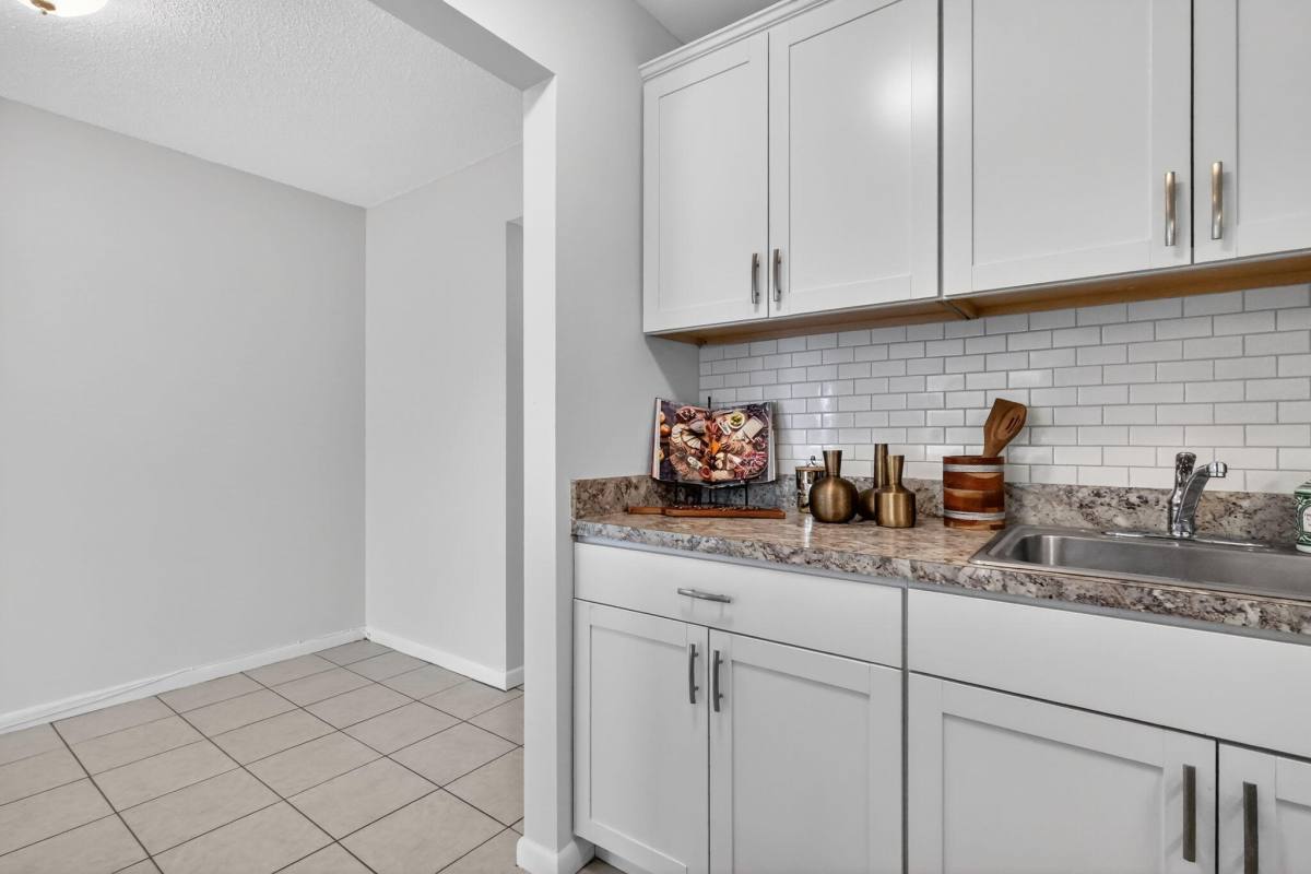 Apartment for rent at 378 Sheffield P #378, West Palm Beach, FL 33417