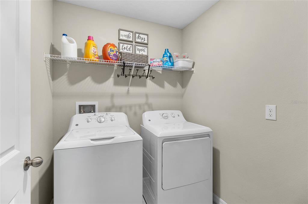 Apartment for rent at 15507 Peace River Place, Sun City Center, FL 33573