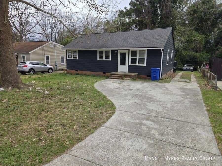 House for rent at 2061 Osceola Dr, Fayetteville, NC 28301
