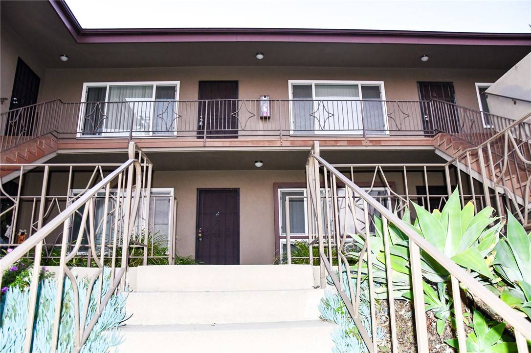 Apartment for rent at 1637 W Malvern Ave, Fullerton, CA 92833