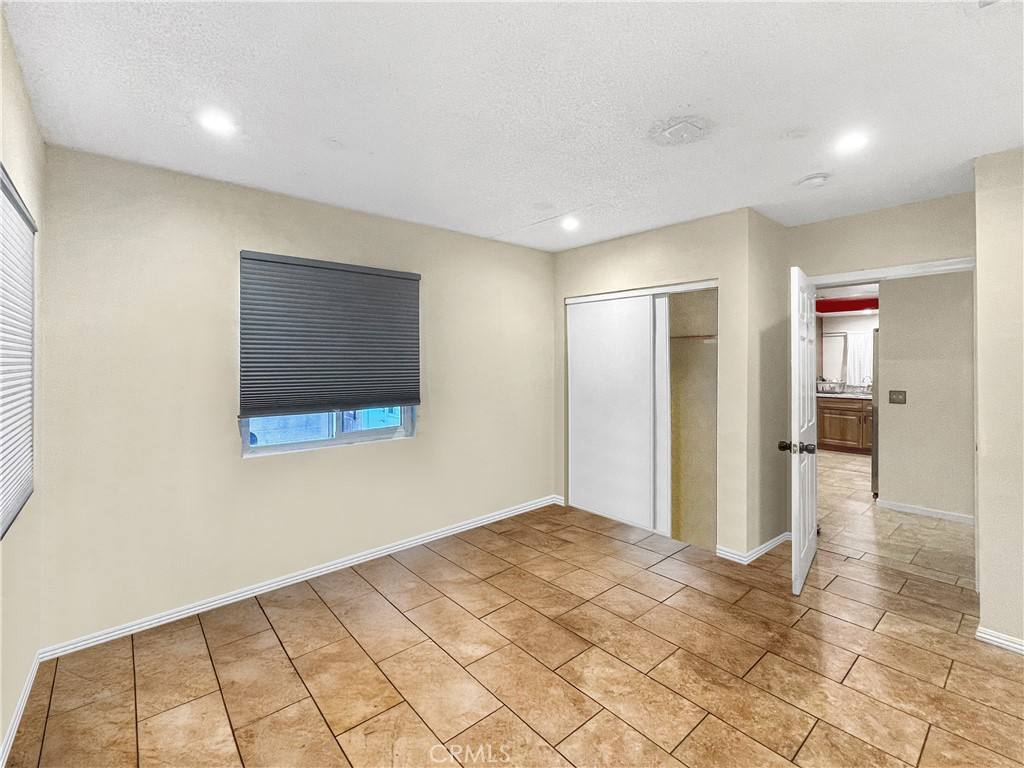Apartment for rent at 4084 137th St #4084B, Hawthorne, CA 90250