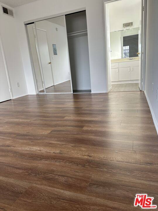 Apartment for rent at 710 Crenshaw Blvd #201, Los Angeles, CA 90005