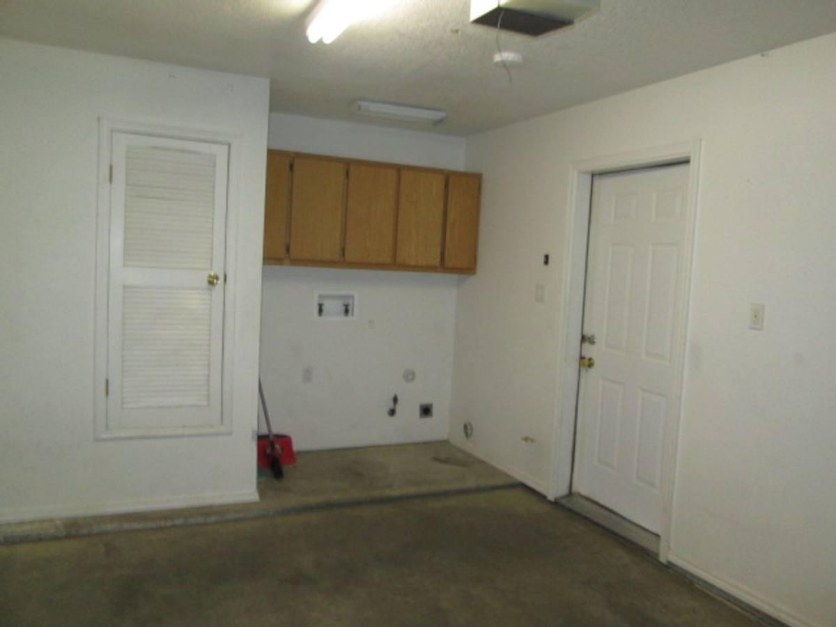 Townhouse for rent at 1704 Lead SE, Albuquerque, NM 87106