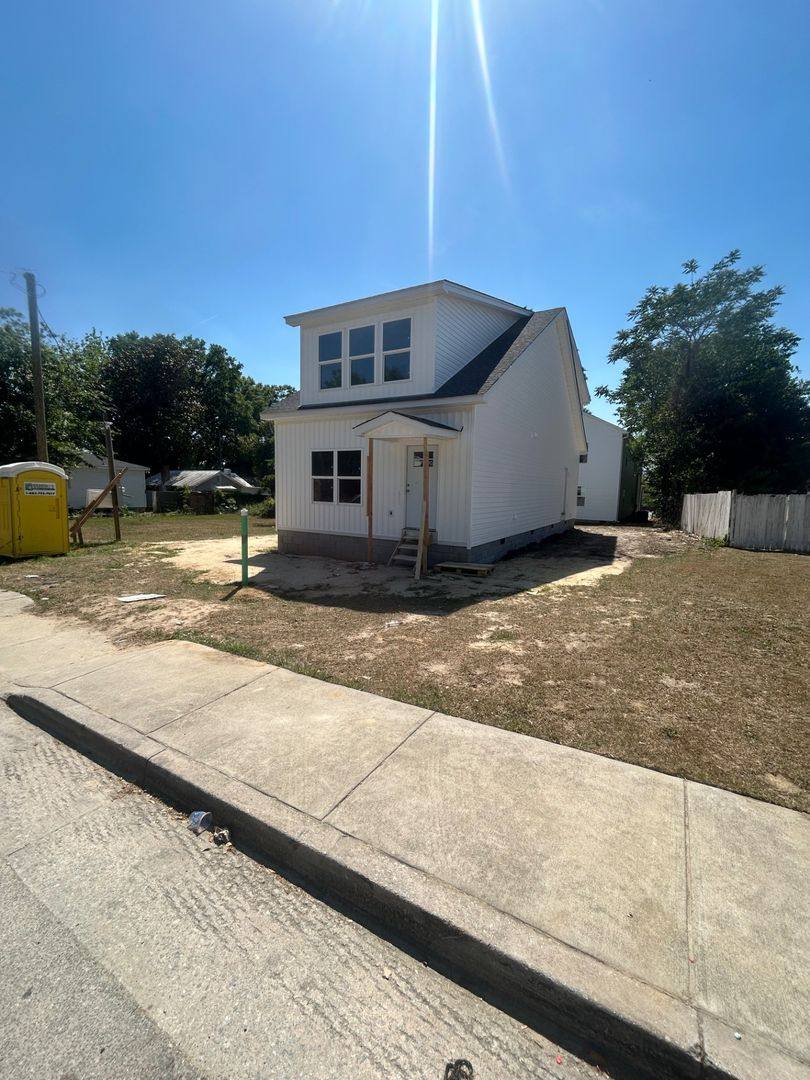 House for rent at 1311 McDuffie Ave, Columbia, SC 29204