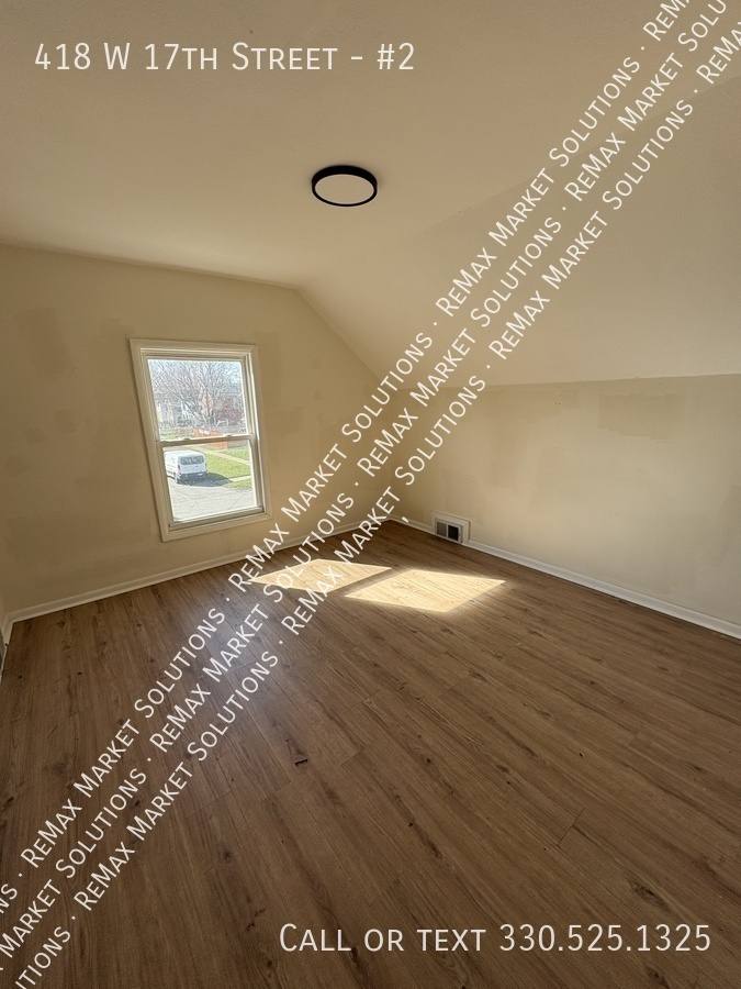 Apartment for rent at 418 W 17th St #2, Lorain, OH 44052