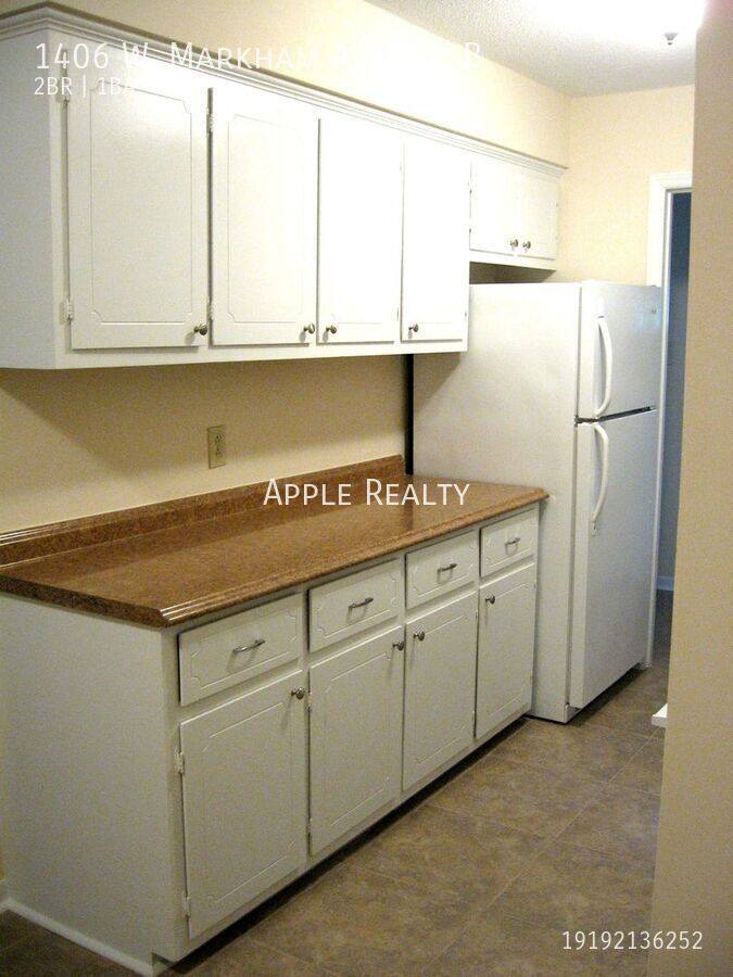 House for rent at 1406 W Markham Ave #B, Durham, NC 27705