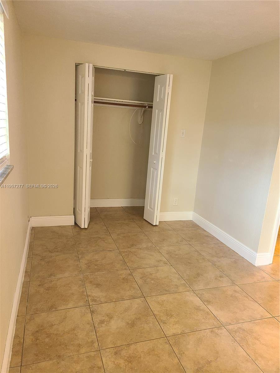 Apartment for rent at 127 NW 13th Ave #127REAR, Dania, FL 33004