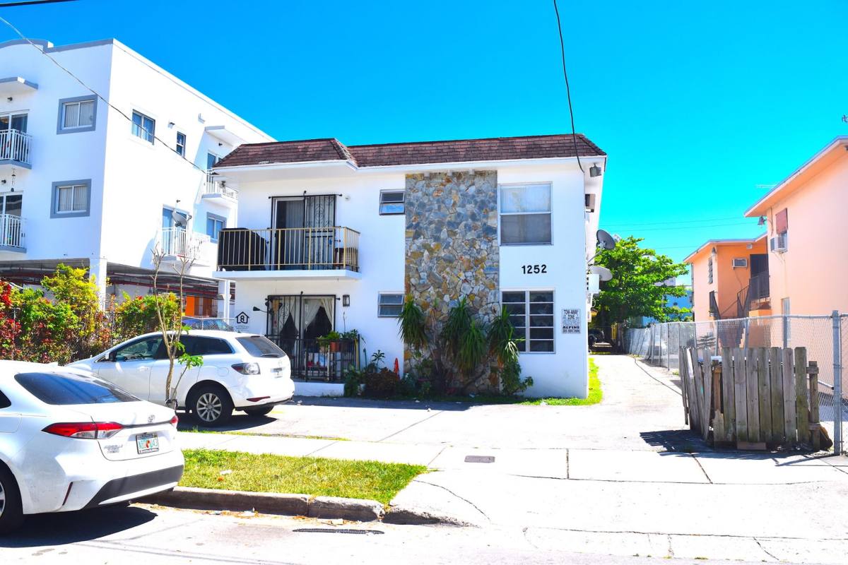Apartment for rent at 1252 NW 5 St, Miami, FL 33125