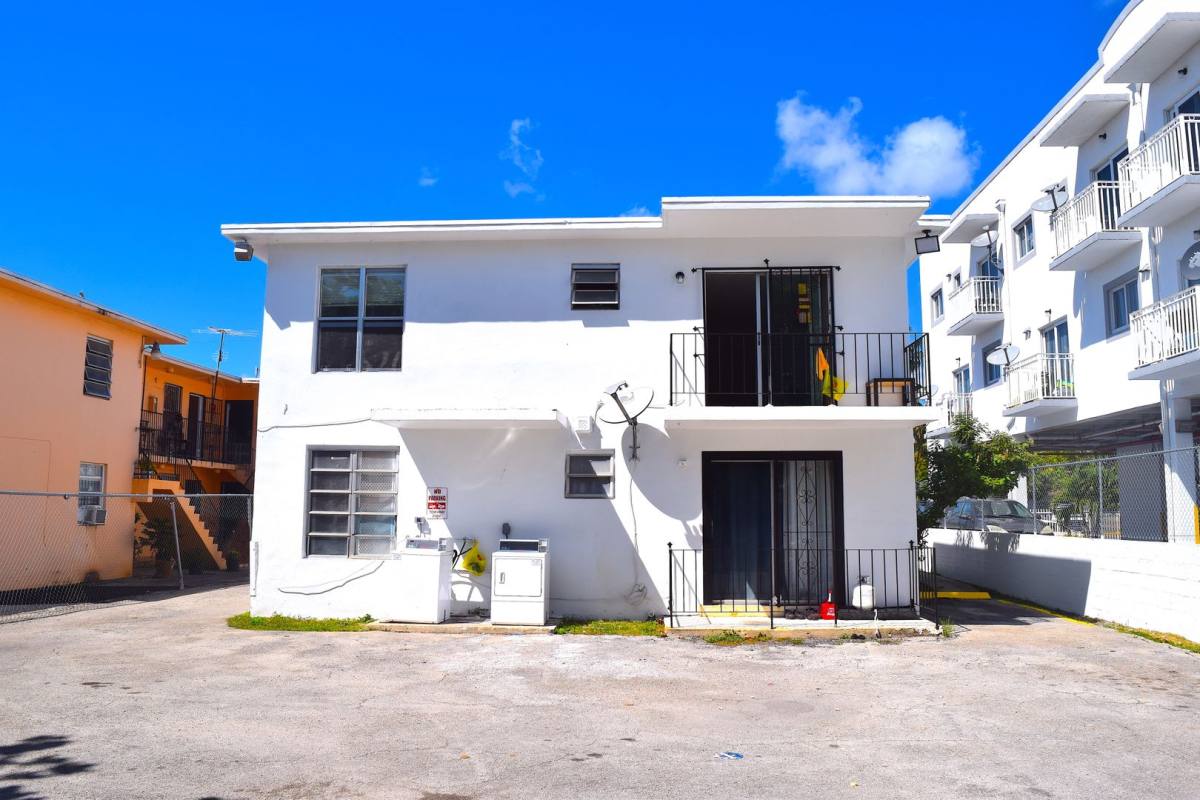 Apartment for rent at 1252 NW 5 St, Miami, FL 33125