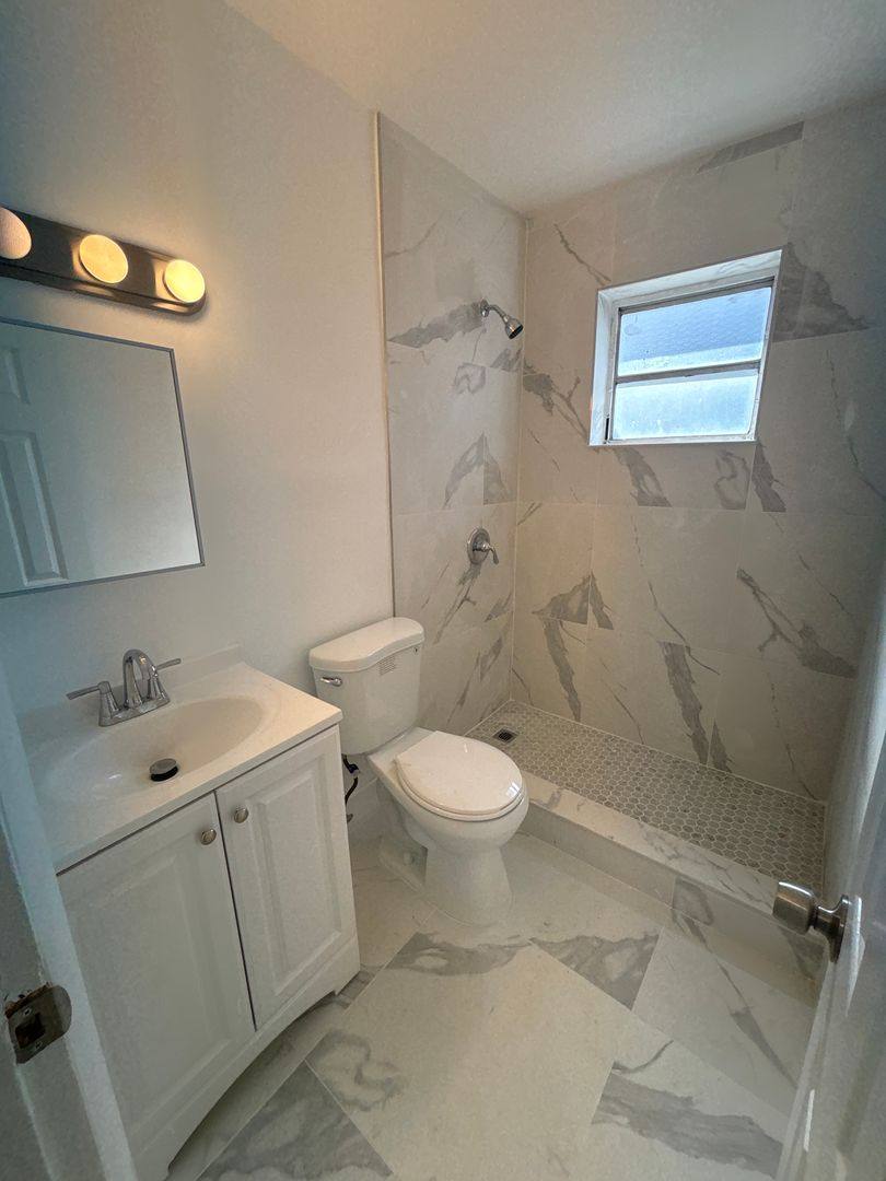 Apartment for rent at 1252 NW 5 St, Miami, FL 33125