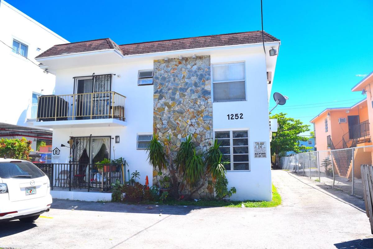 Apartment for rent at 1252 NW 5 St, Miami, FL 33125