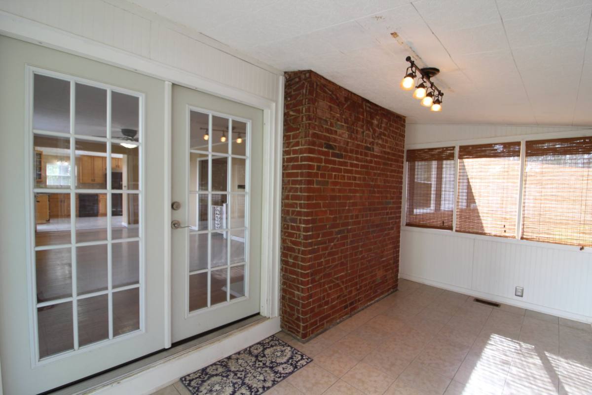 House for rent at 101 E Magnolia Lane, Oak Ridge, TN 37830