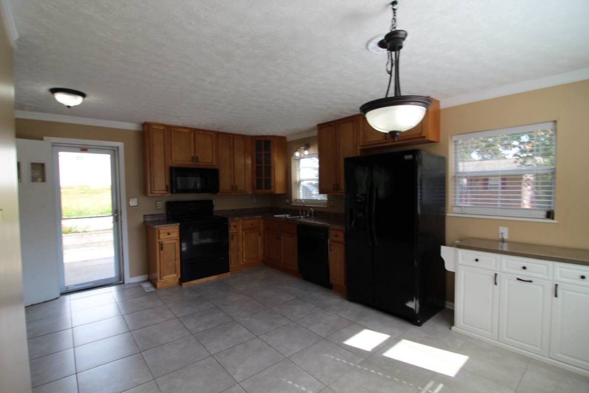 House for rent at 101 E Magnolia Lane, Oak Ridge, TN 37830