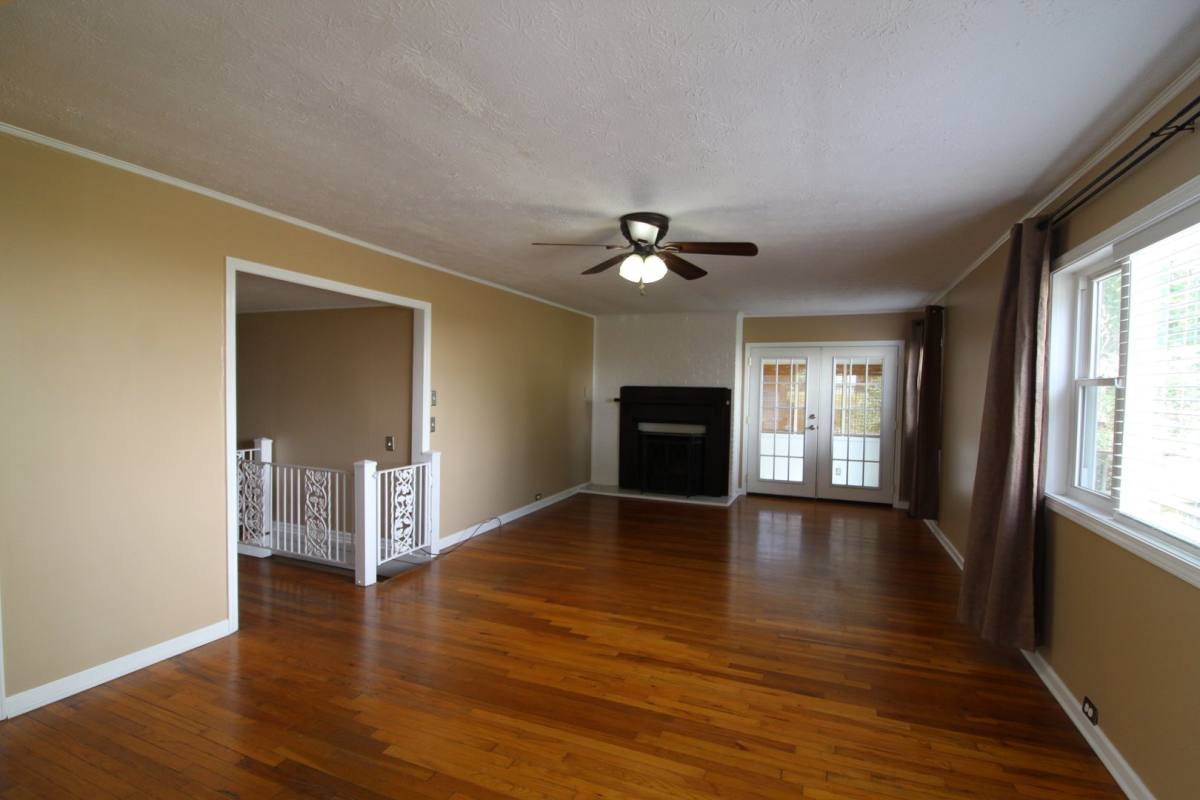 House for rent at 101 E Magnolia Lane, Oak Ridge, TN 37830