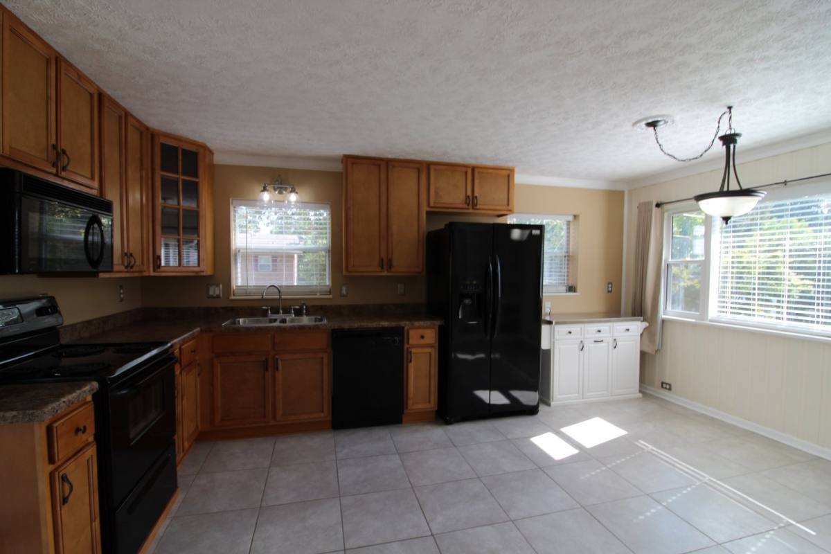 House for rent at 101 E Magnolia Lane, Oak Ridge, TN 37830