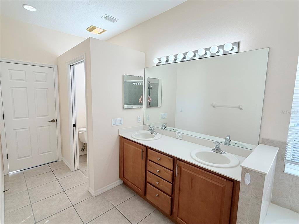 Apartment for rent at 14163 Cattle Egret Piace, Bradenton, FL 34202