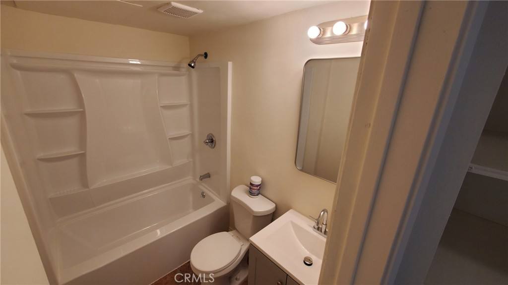 Apartment for rent at 5333 Hyde St #2, Los Angeles, CA 90032