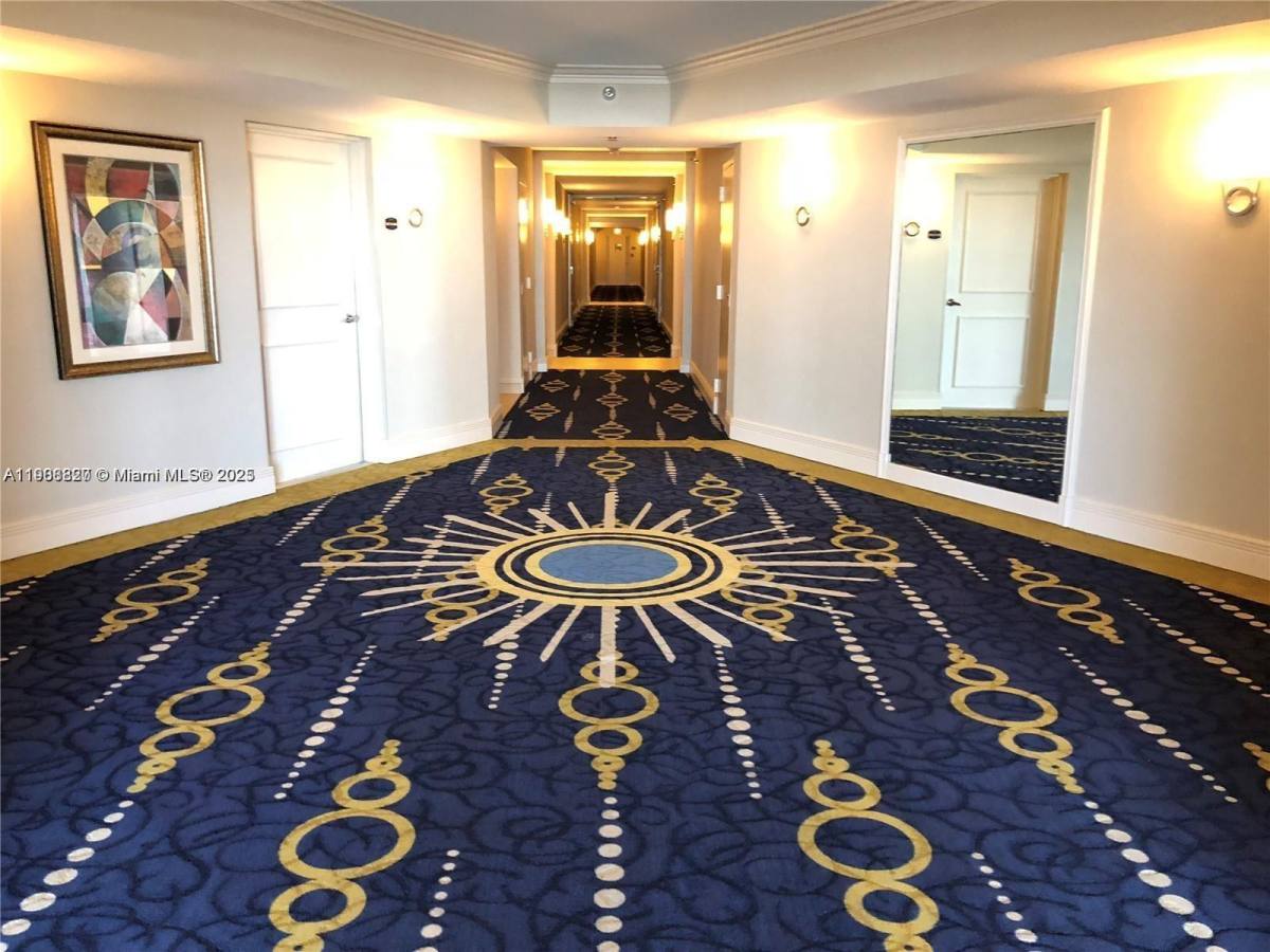 Apartment for rent at 19101 NE 36th Court #2008, Miami, FL 33180