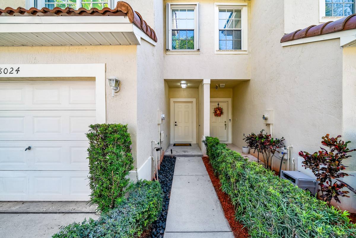 Townhouse for rent at 8024 Briantea Dr, Boynton Beach, FL 33472