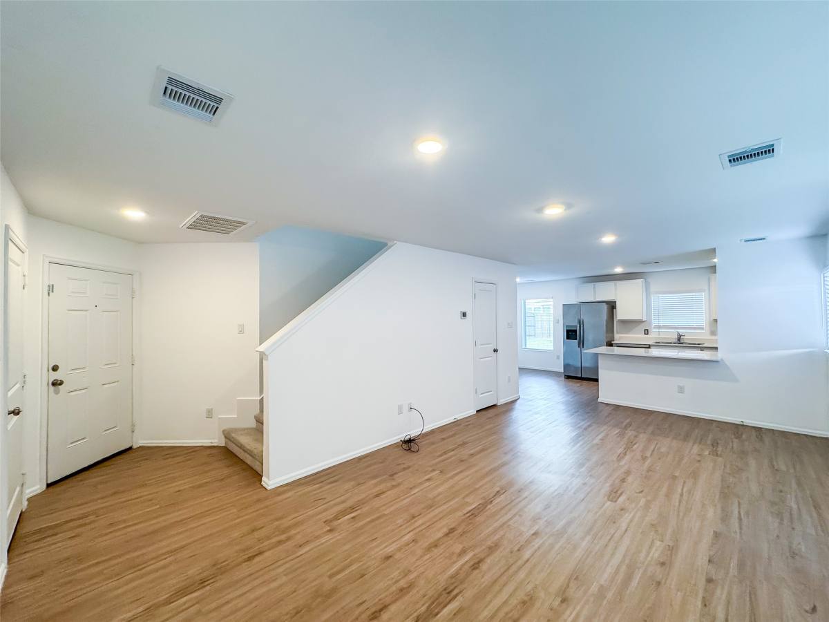 Apartment for rent at 26806 Jasmine Breeze Dr, Katy, TX 77493