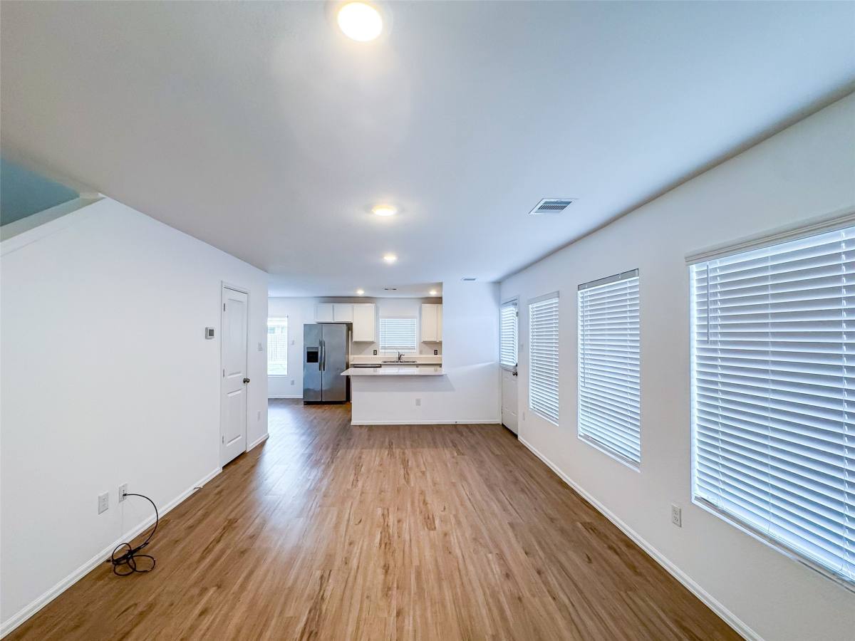 Apartment for rent at 26806 Jasmine Breeze Dr, Katy, TX 77493