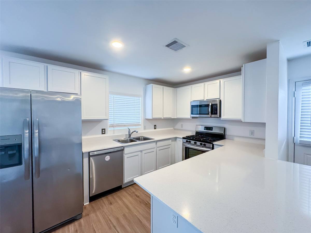 Apartment for rent at 26806 Jasmine Breeze Dr, Katy, TX 77493