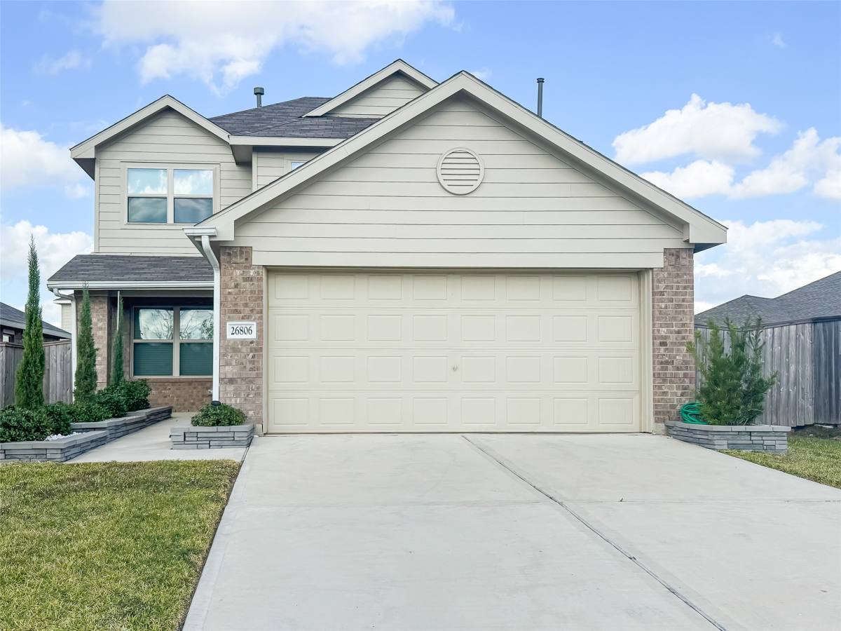 Apartment for rent at 26806 Jasmine Breeze Dr, Katy, TX 77493