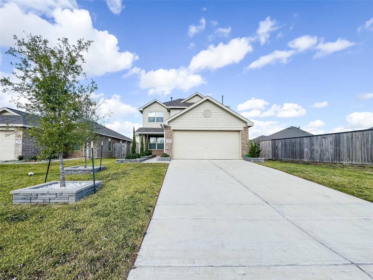 Apartment for rent at 26806 Jasmine Breeze Dr, Katy, TX 77493