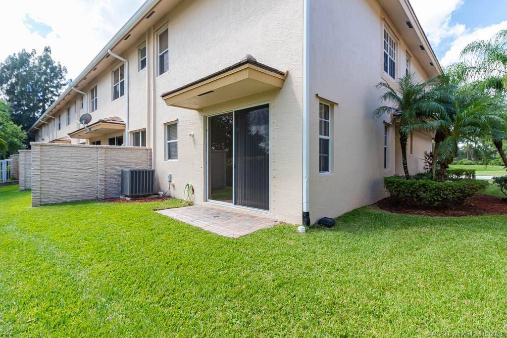 Townhouse for rent at 356 SE Bloxham Way #356, Stuart, FL 34997