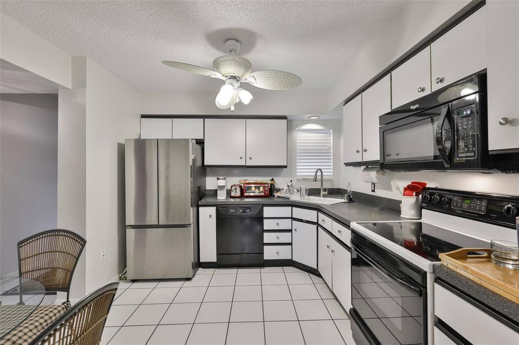 Condo for rent at 5567 Sea Forest Dr #122, New Port Richey, FL 34652