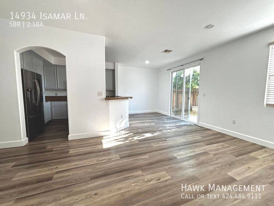 House for rent at 14934 Isamar Lane, North Hills, CA 91343
