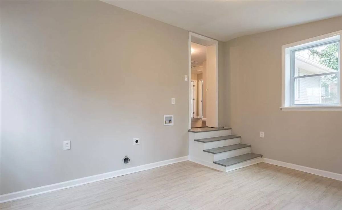 House for rent at 709 Glenbrook Dr, Raleigh, NC 27610