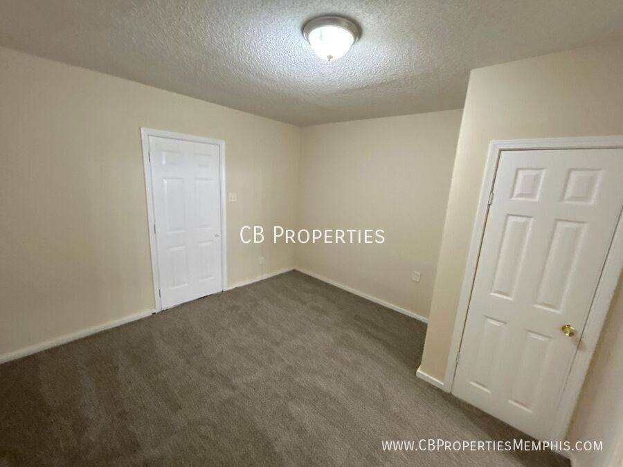 House for rent at 4376 Willow Rd, Memphis, TN 38117